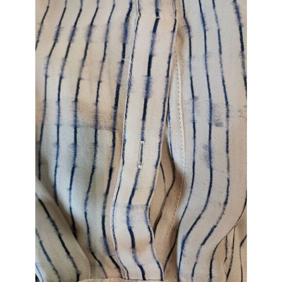 Vince Long Sleeve Button Front Striped Silk Blouse Size 4 - Picture 6 of 6